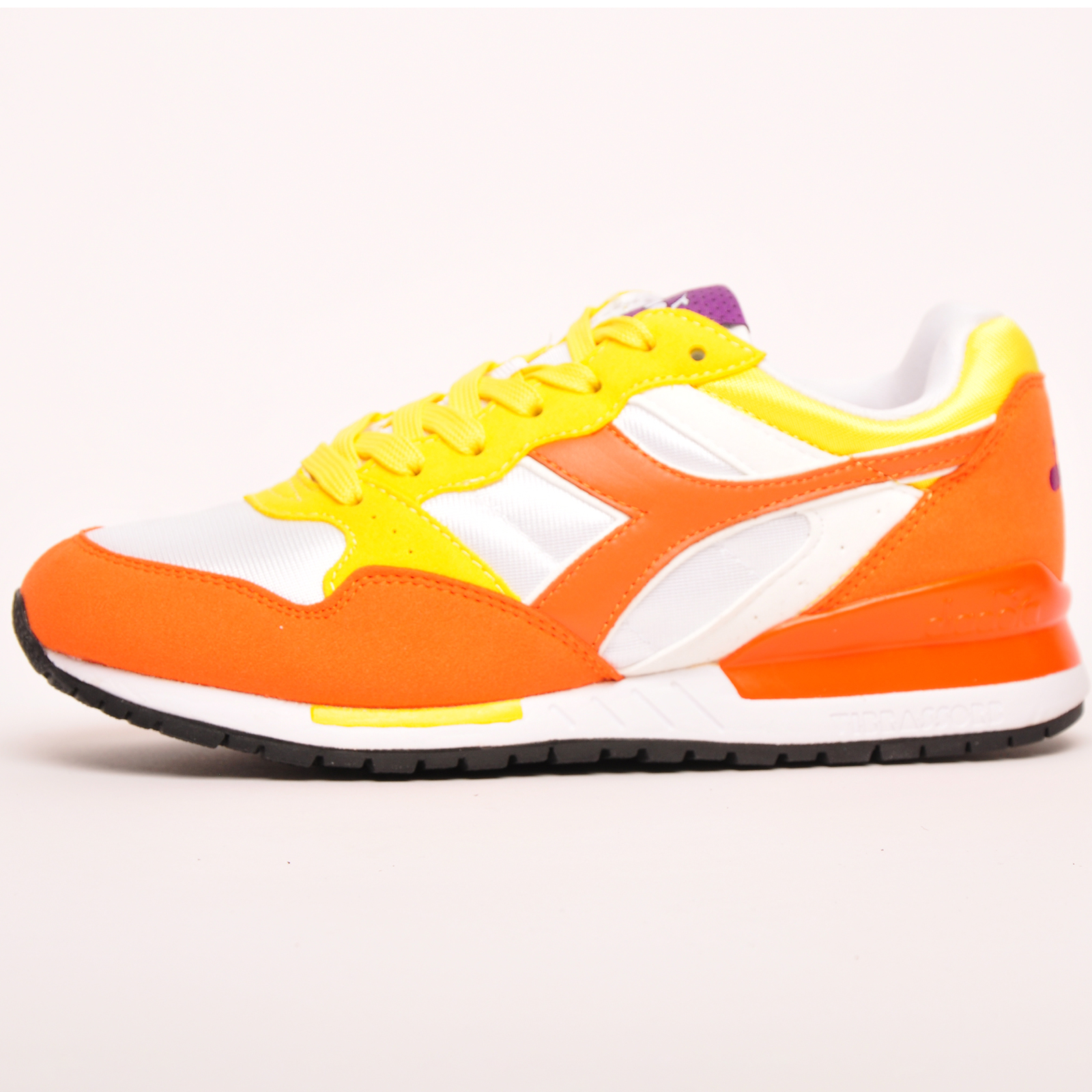 diadora classic trainers