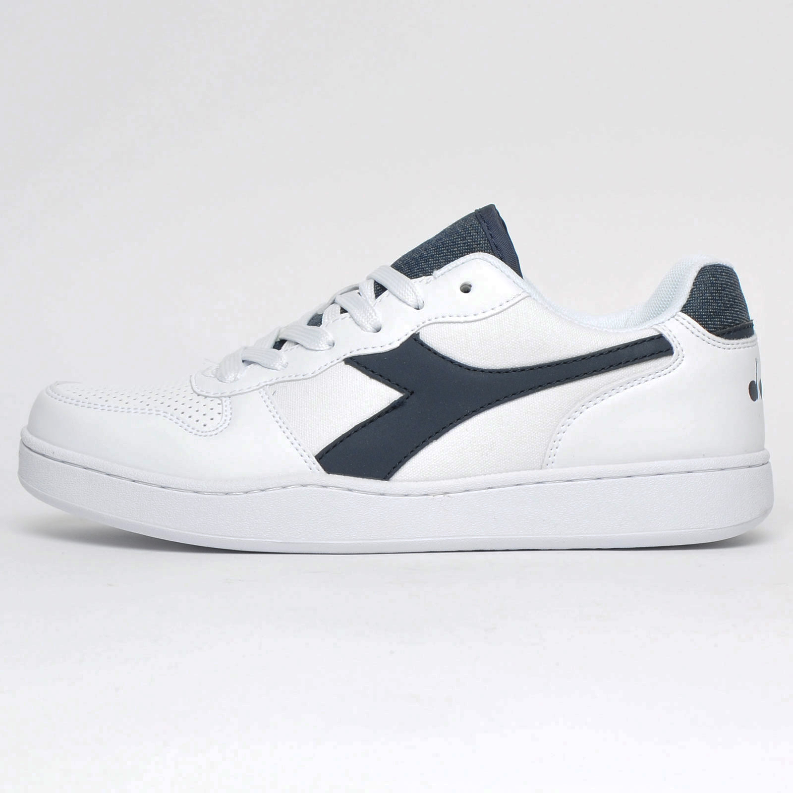 diadora classic trainers