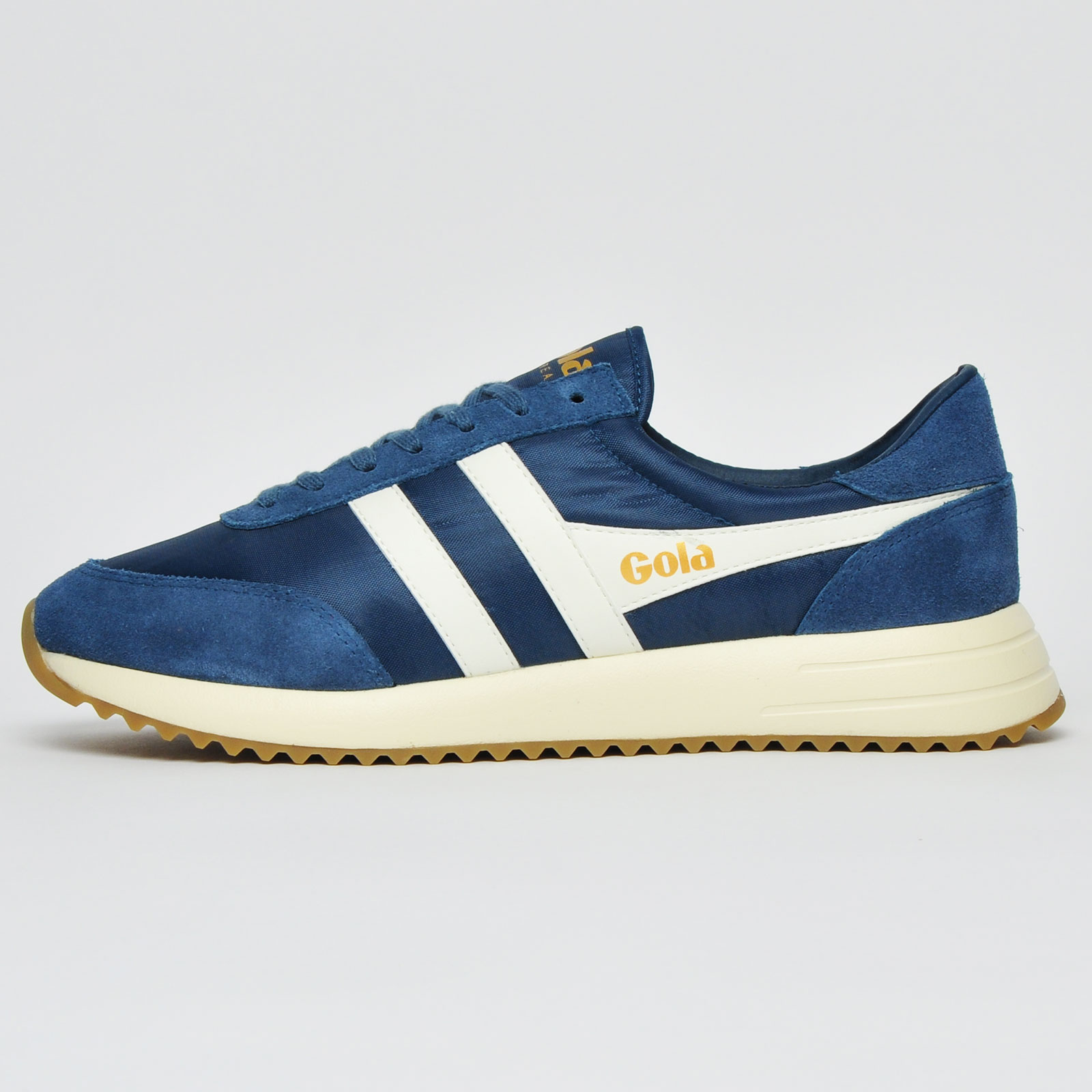 gola pumps