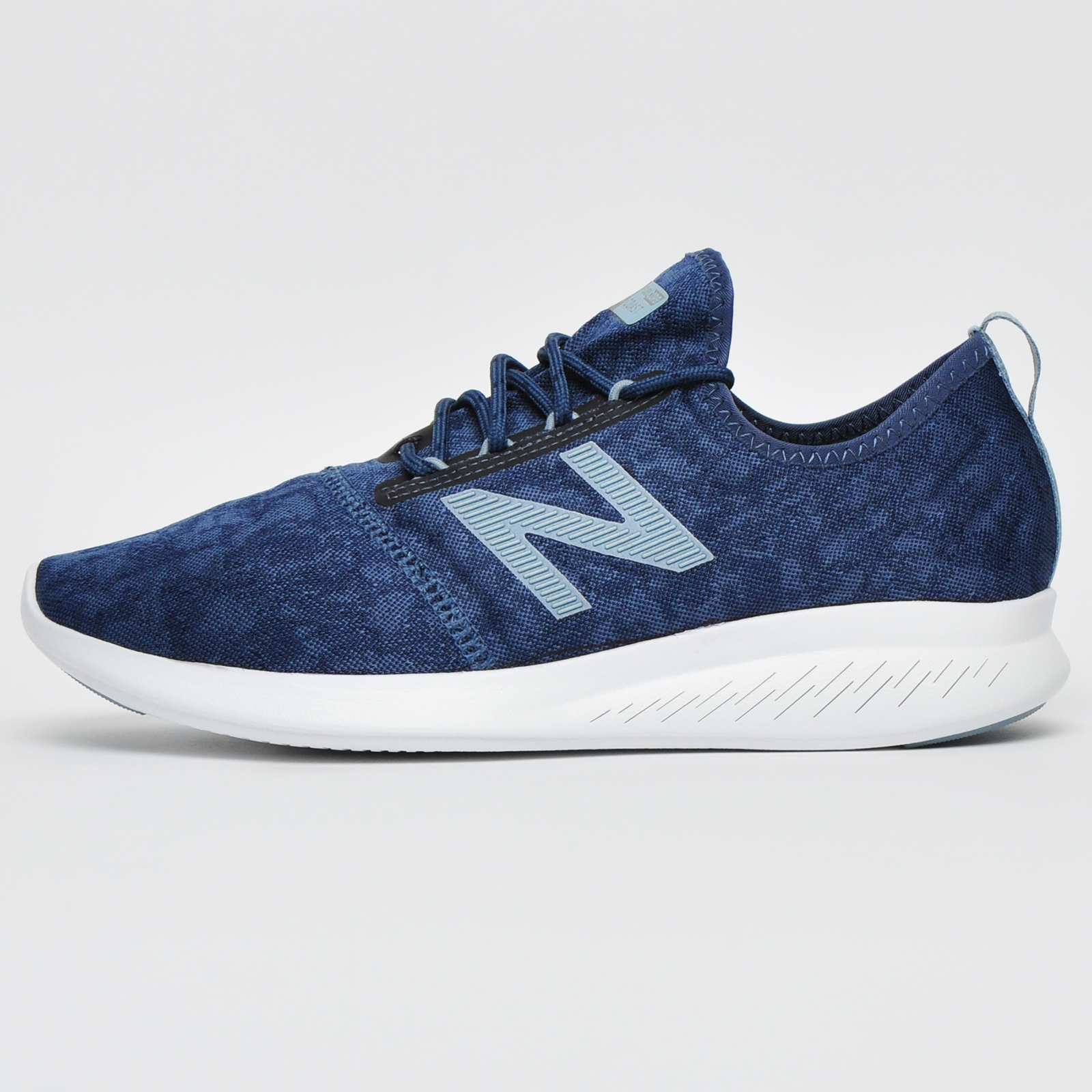 new balance coast trainers