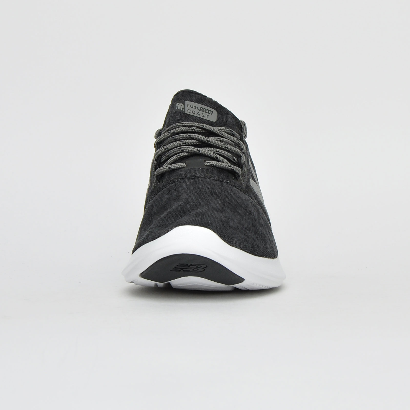 new balance coast trainers