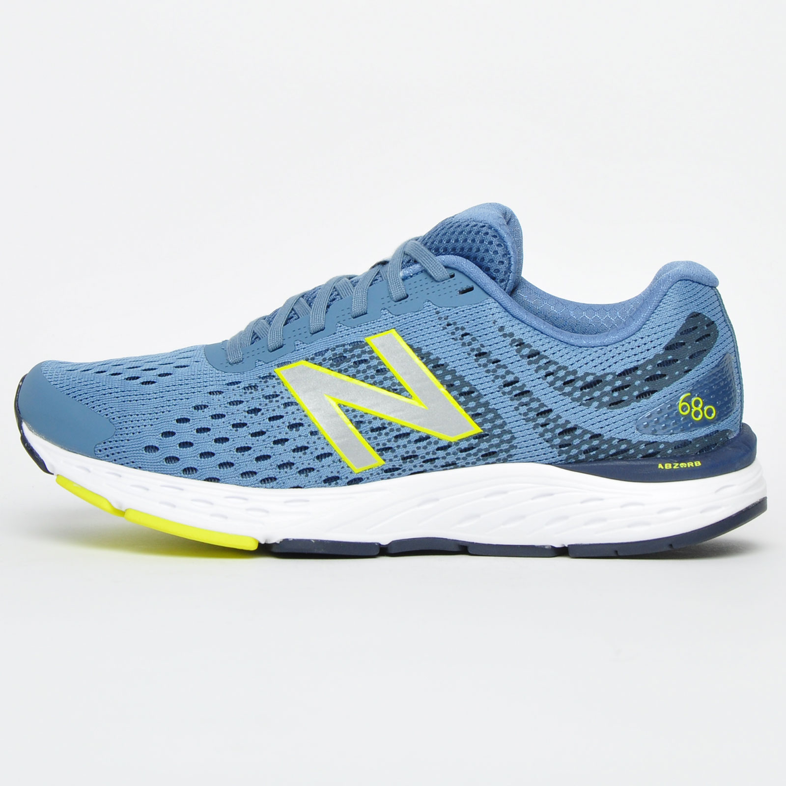 new balance 680 trainers