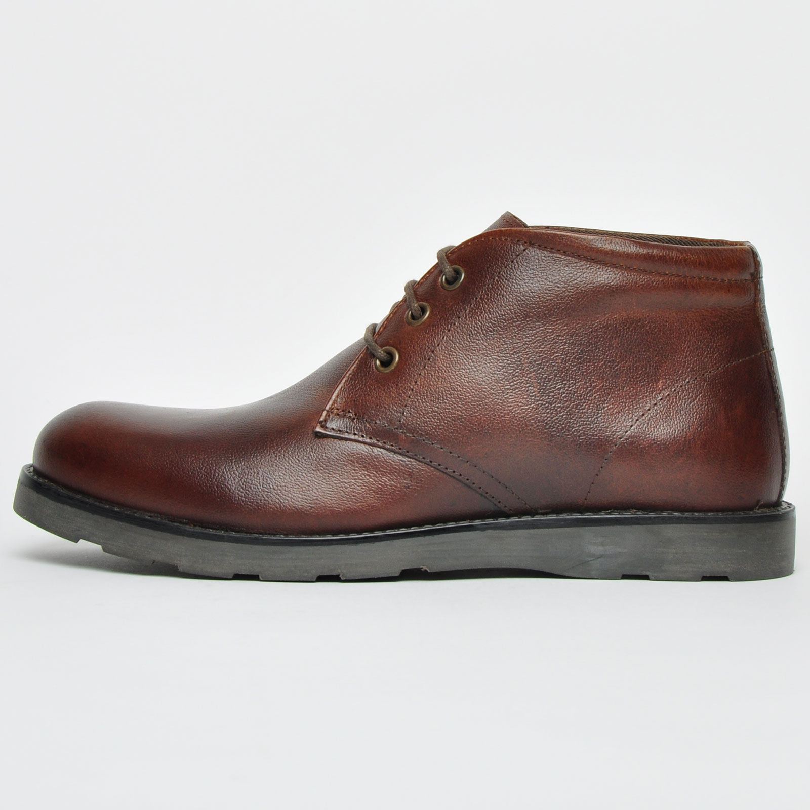 red tape leather chukka boots