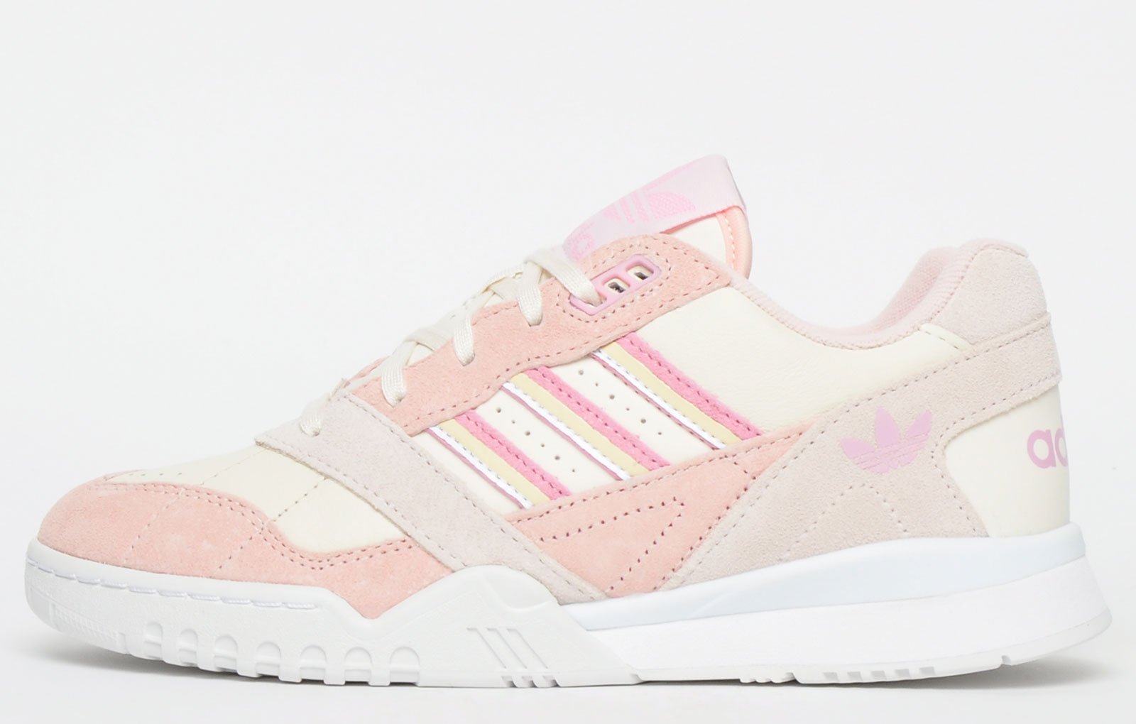 cheap adidas ladies trainers