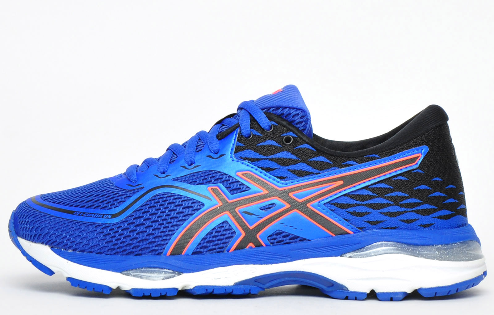 asics ladies trainers