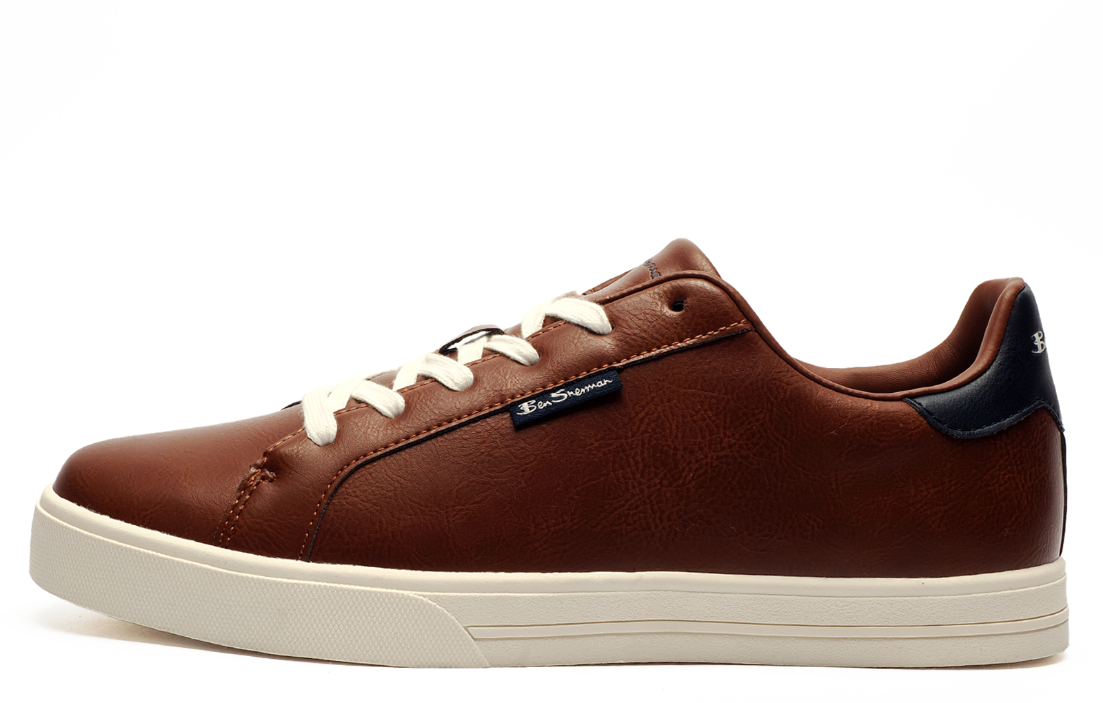 Ben Sherman Original Chase Men's Trainers  Size: 10 Colour : Tan / Navy