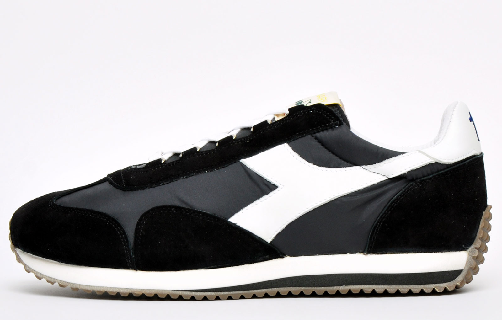 cheap diadora trainers