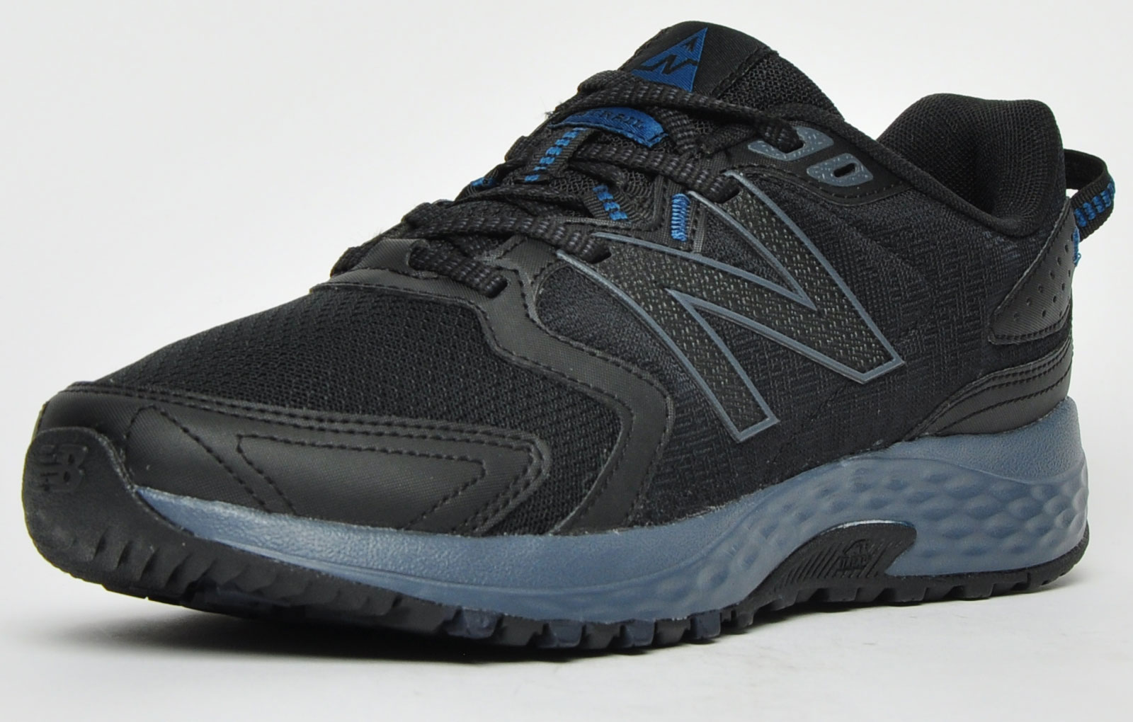 la sportiva ultra raptor vs salomon xa pro 3d