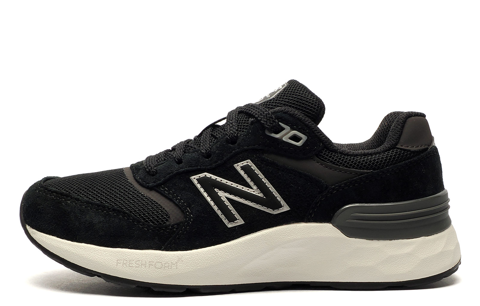 New Balance Fresh Foam 880 V6 Womens Trainers  Size: 7 Colour : Black / Silver