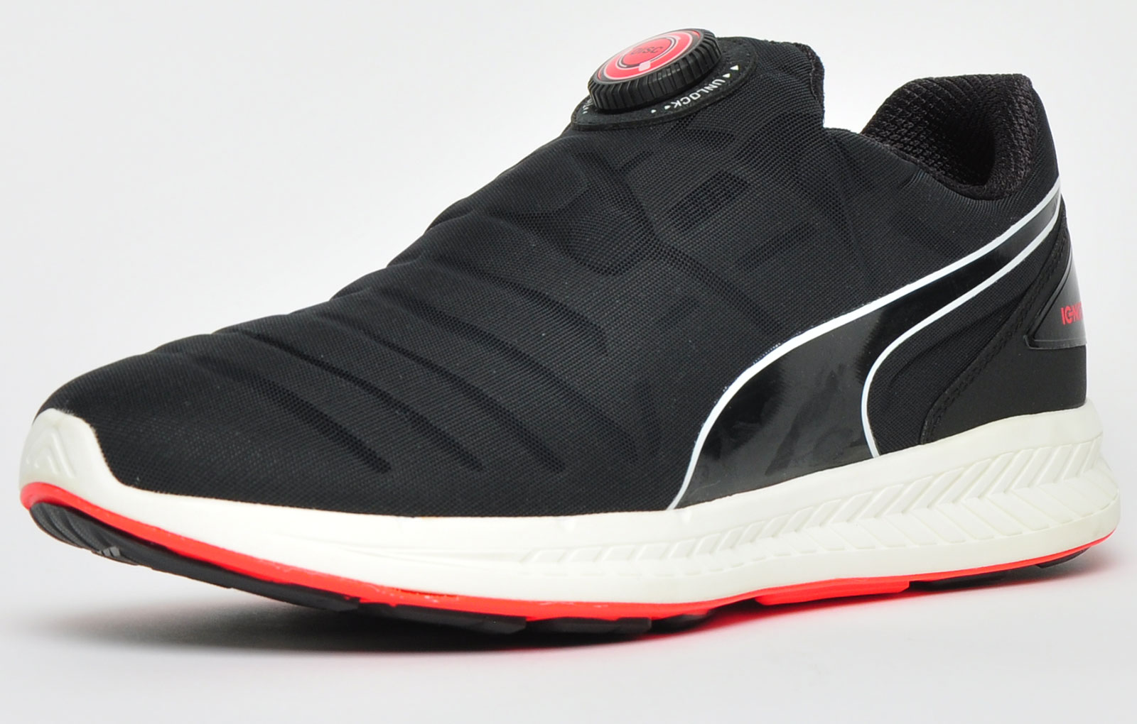 puma disc ignite trainers