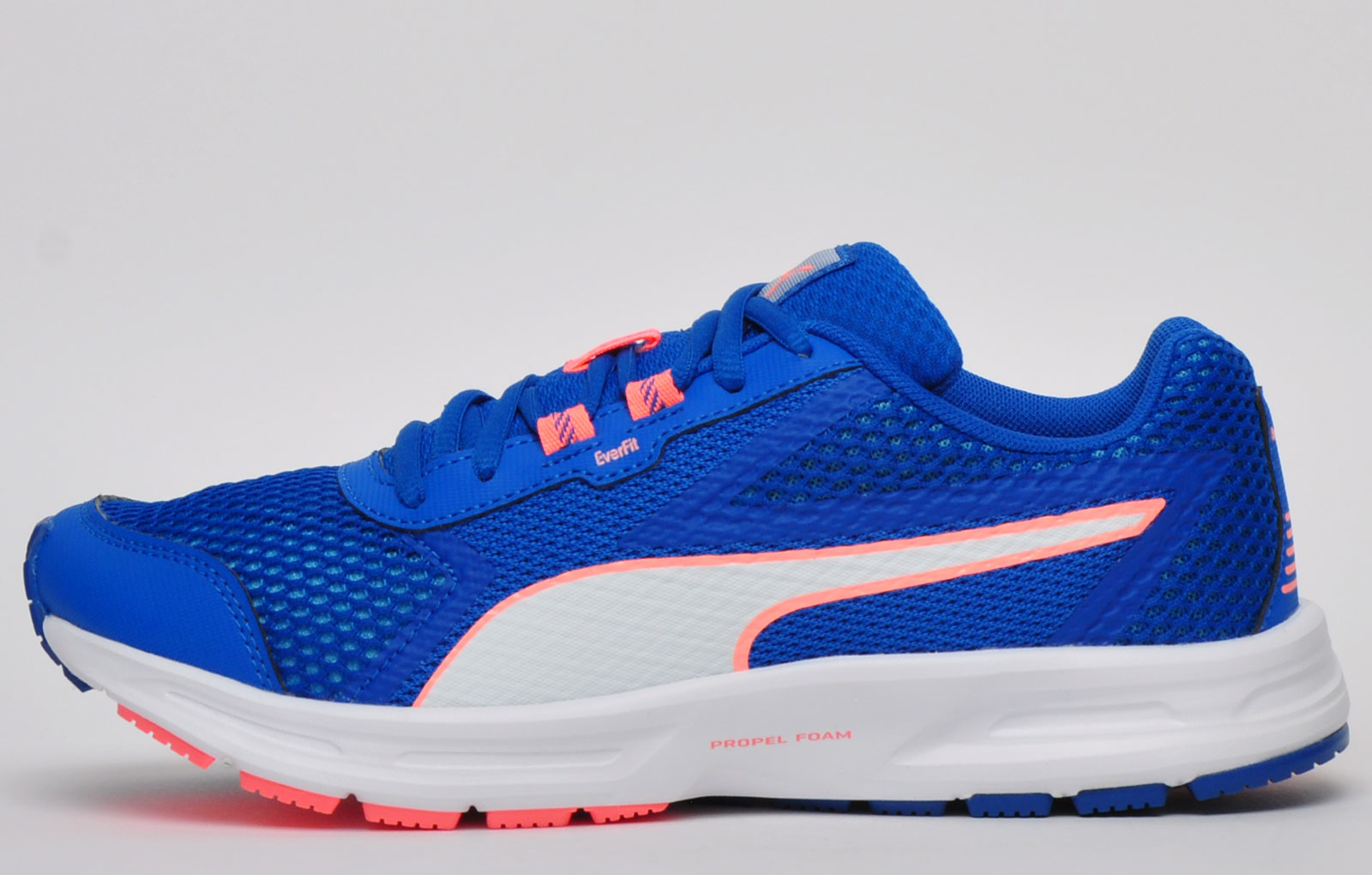 essential runner puma