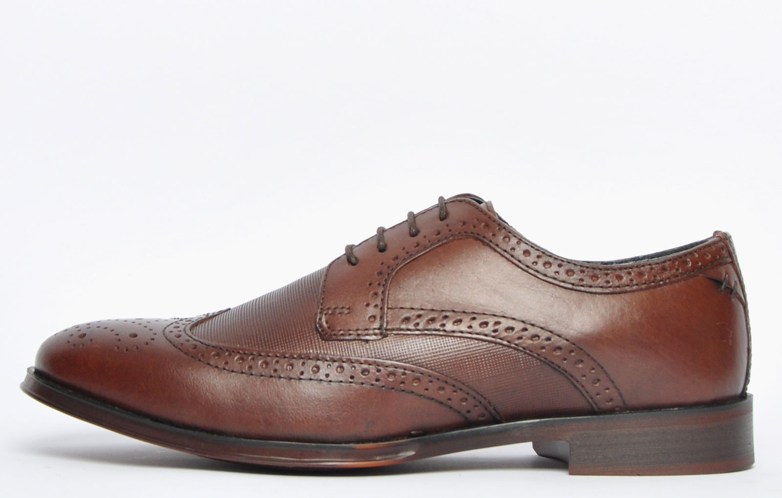 Red Tape Mantle Brogue Leather Mens - RT312520